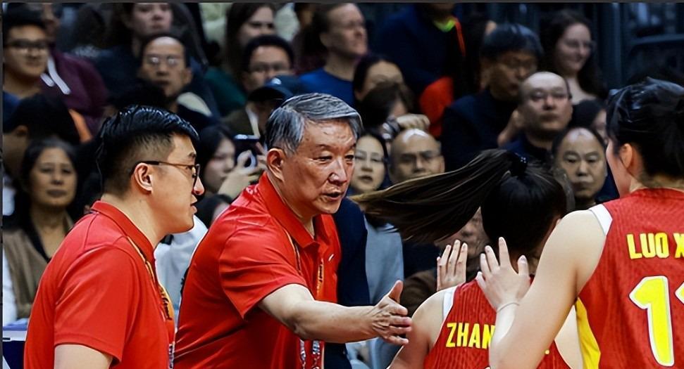 世预赛官方app下载-出线了!中国女篮84-74,数据一目了然,不是韩旭,最大功臣是她